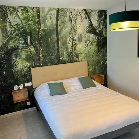 Logis L'authentique Restaurant Hotel *